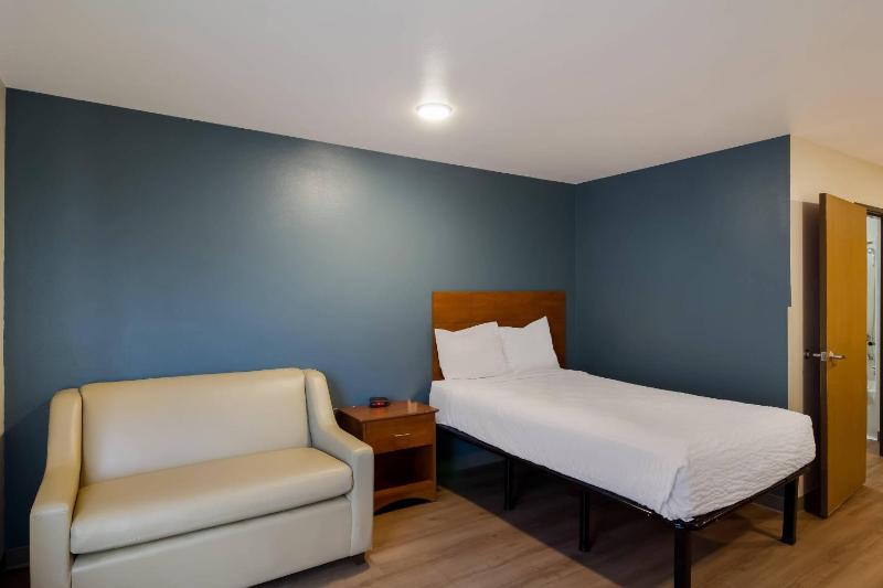 WoodSpring Suites Jacksonville I-295 East - image 19