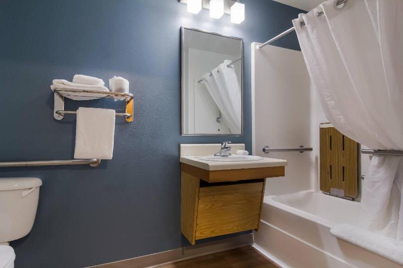 WoodSpring Suites Jacksonville I-295 East - image 29