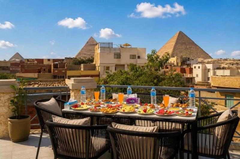 Pyramids Boutique Hotel - image 1