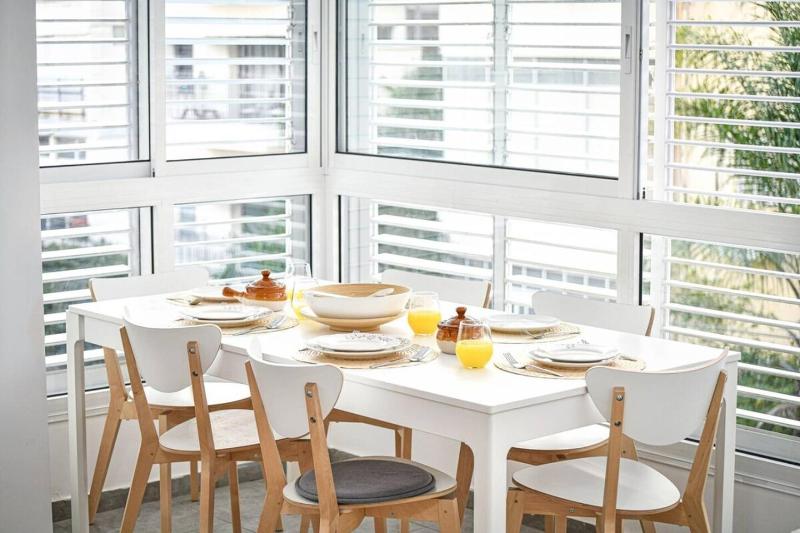 Heart of Tel-Aviv Spacious Stay by Sea N Rent - image 5