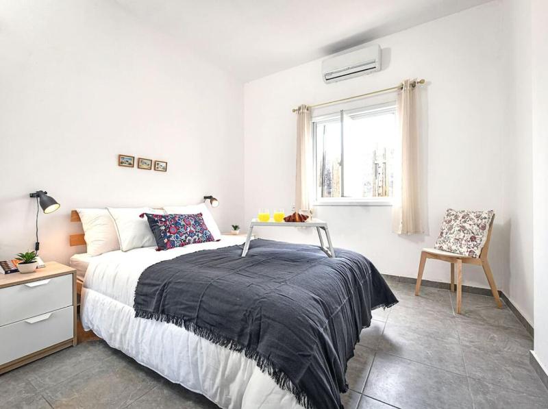Heart of Tel-Aviv Spacious Stay by Sea N Rent - image 9