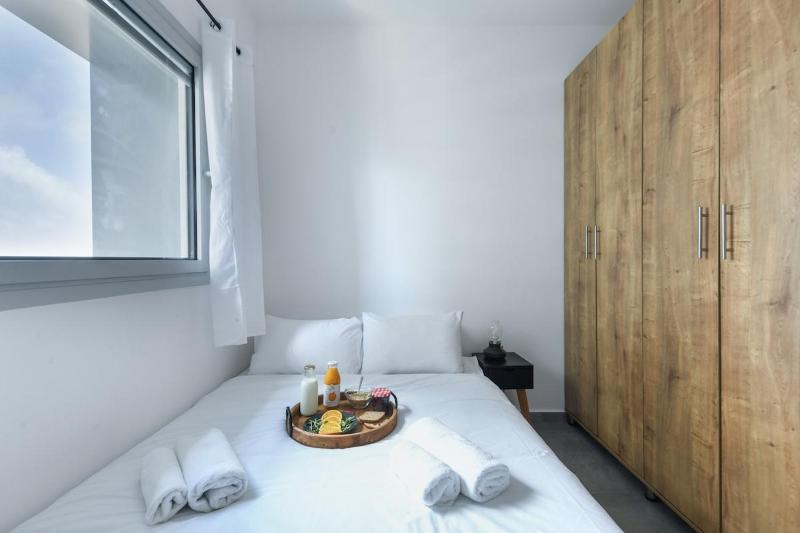 Mamad Modern Duplex with Sea View - image 10