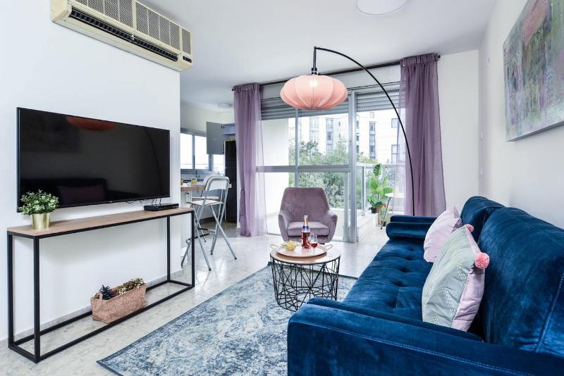 Mamad Charming 1BR Apt with Balcony with Mamad - image 14