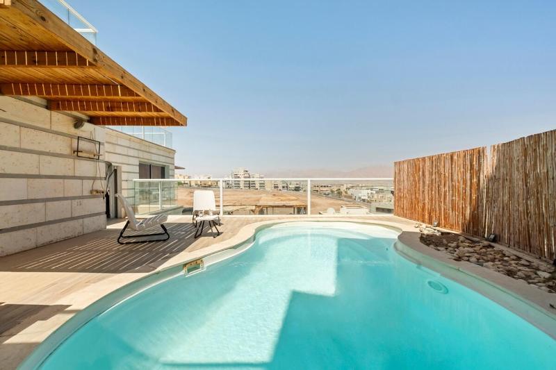 Mamad Sea View Penthouse Near the Beach - image 33