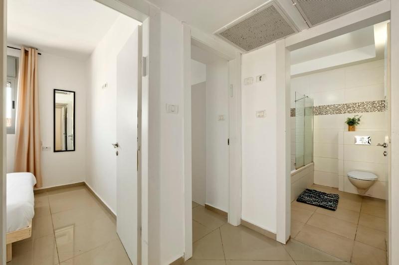 Mamad Sea View Penthouse Near the Beach - image 6