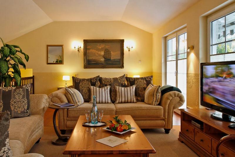 Double Room image 2