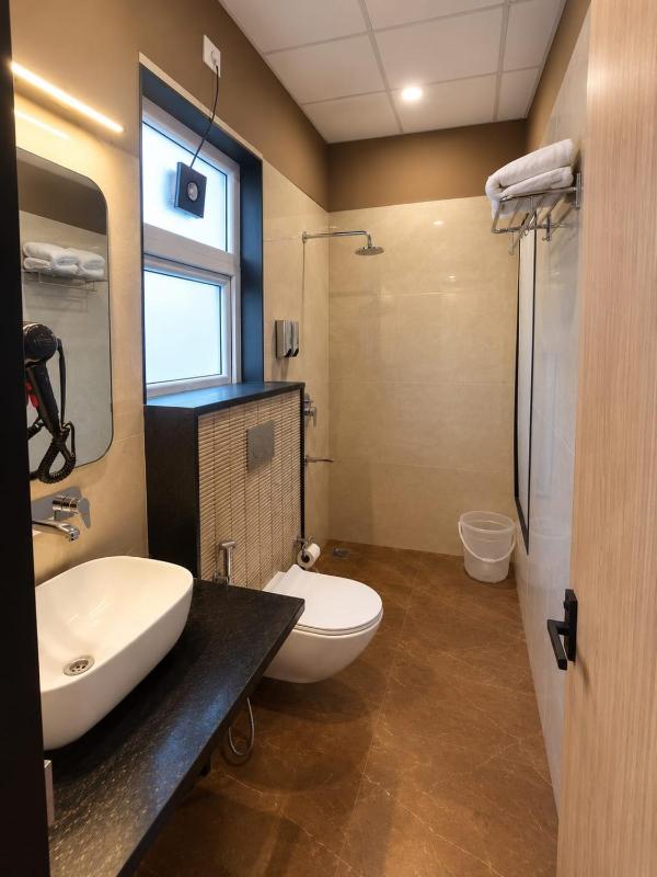 Hotel Vyom Residency - image 9