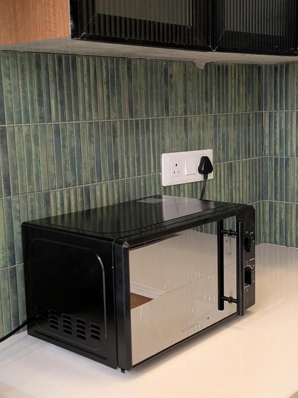 The Lodgers Luxury 2 BHK Apartment Near Sector 42 Gurugram - image 17