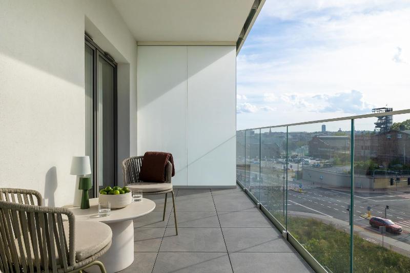 Luksusowy Apartament z Wieloma Udogodnieniami w Katowicach by Renters Prestige - image 4
