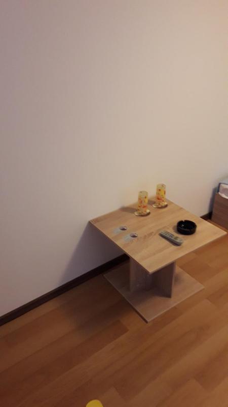 Twin Room image 4
