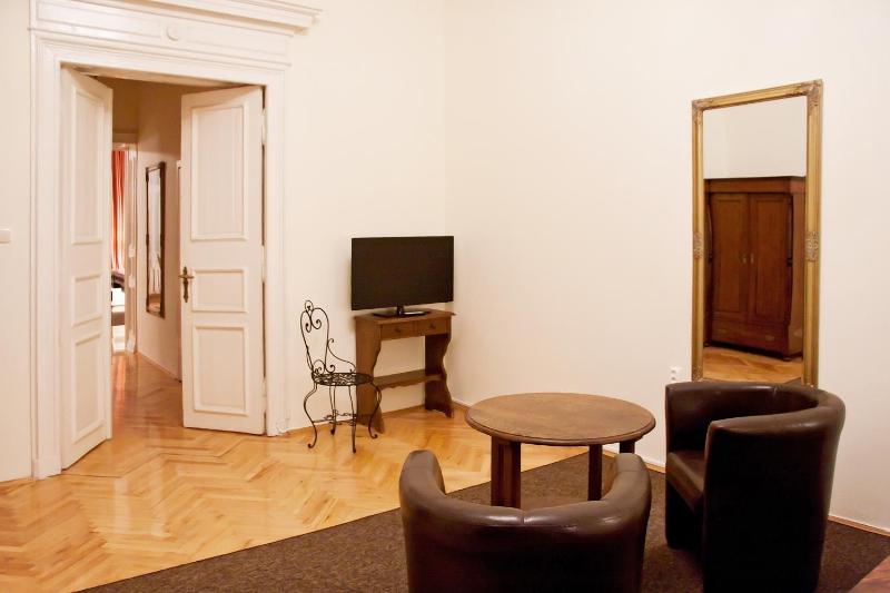 Apartament Broadway - image 7