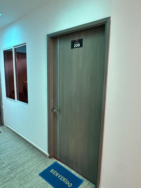 APARTAHOTEL BEIRUT INN - image 42