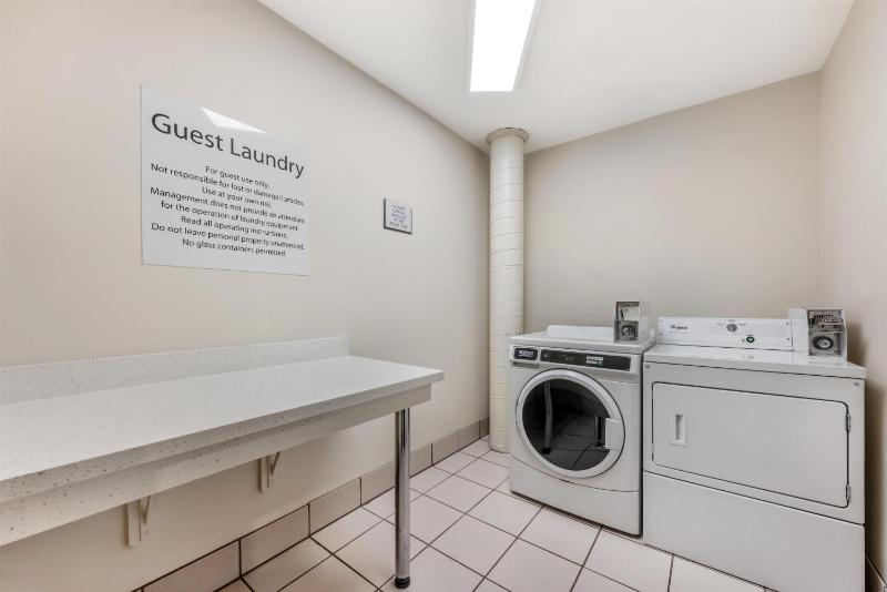 Best Western Plus Portland Airport Hotel & Suites - image 23