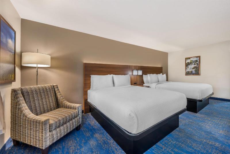 Best Western Plus Portland Airport Hotel & Suites - image 12