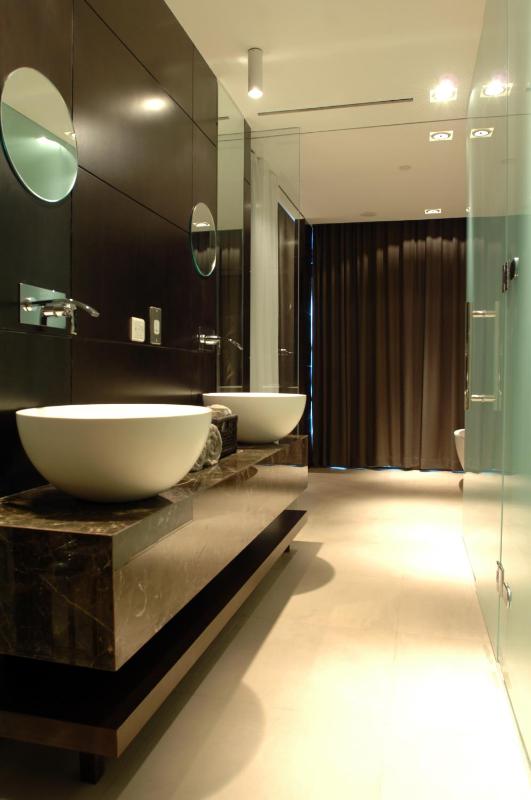 Executive King Suite with access to Executive lounge image 1