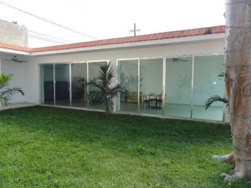 Hotel Las Dalias Inn - image 13