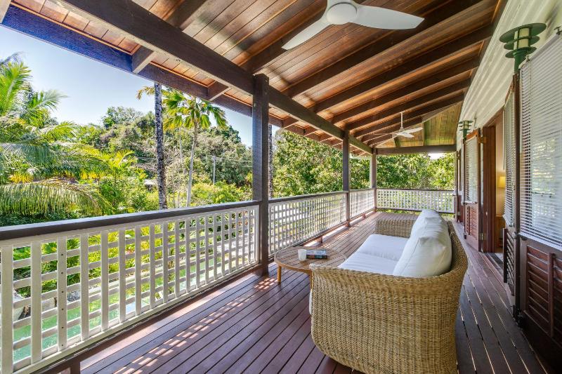 23 Solander Boulevard - Family Home by the Beach - image 12