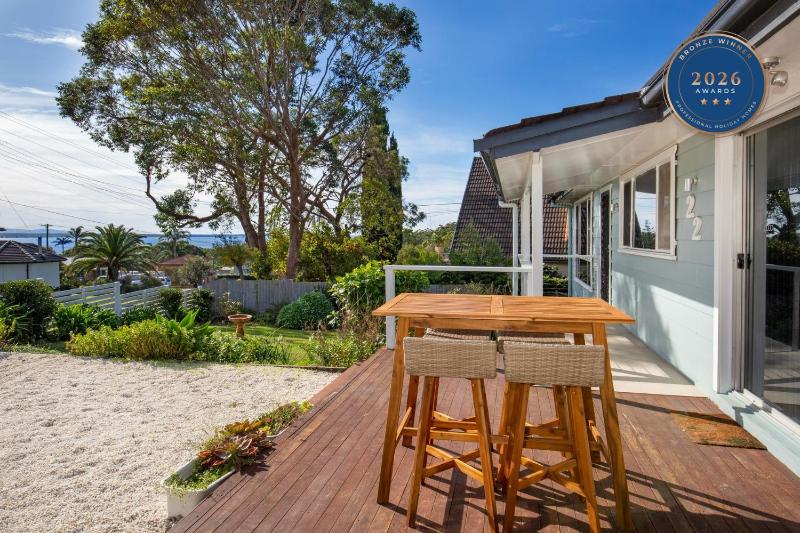WindanSea Cottage Pet Friendly Ocean Glimpses - image 24