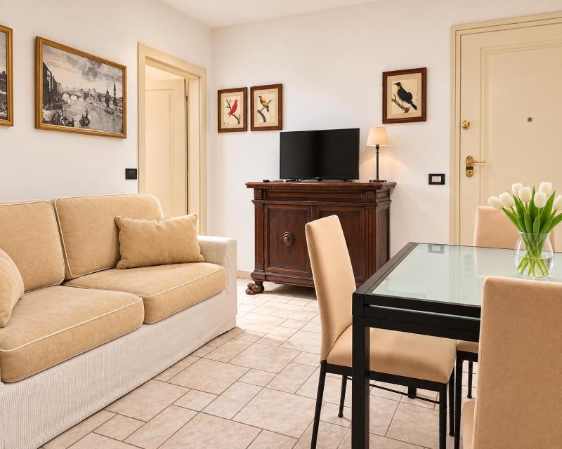 La Luna Suite - image 11