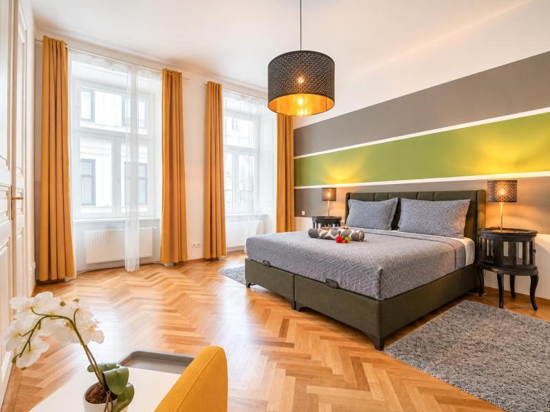 Spacious 2BR Apartment for 6 near City Center Metro U2 - image 7
