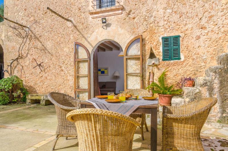 Three-Bedroom Villa image 1