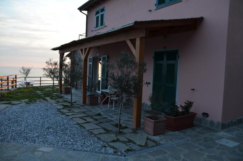 Double Room with Park View image 3