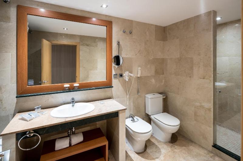 Superior Double Room image 2