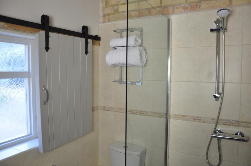 Superior Double Room image 3