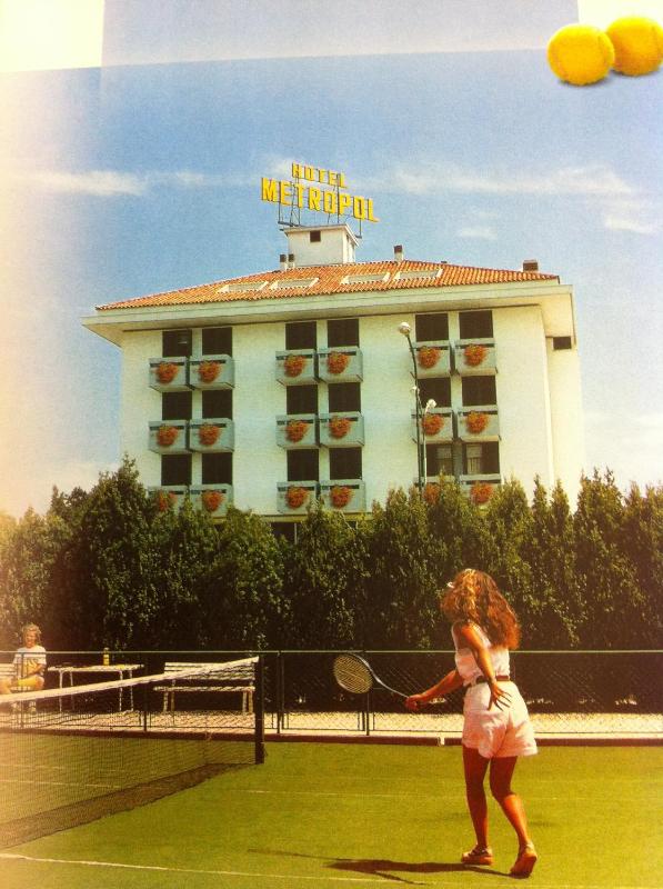 Hotel Metropol - image 25