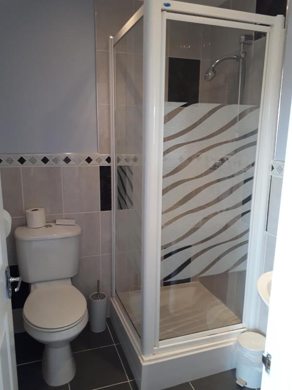 Single Room image 2