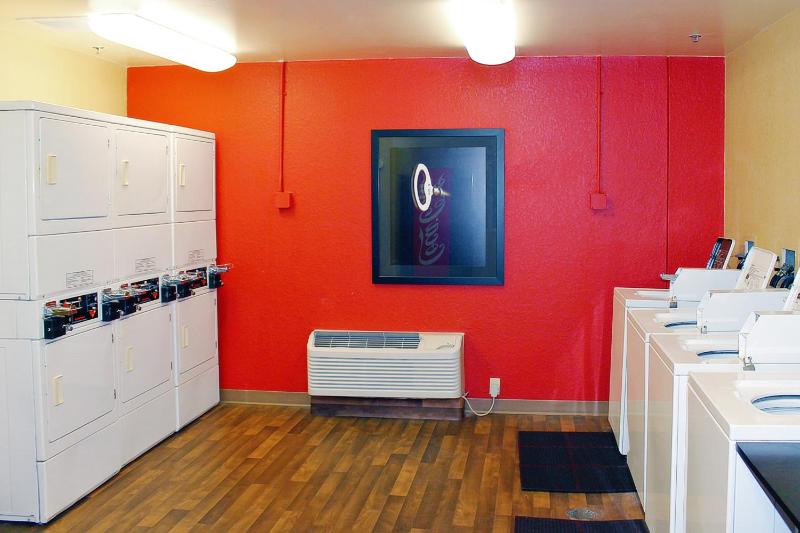 Extended Stay America Suites - Houston - Galleria - Westheimer - image 40