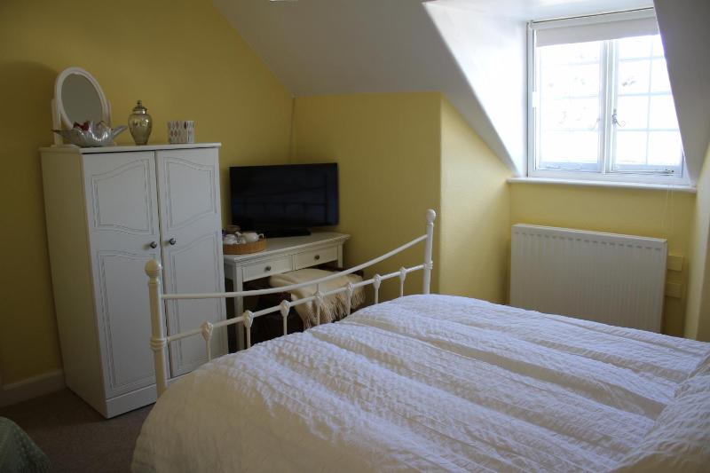 Family Room with Bathroom image 4