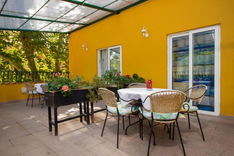 One-Bedroom Apartment with Terrace image 2