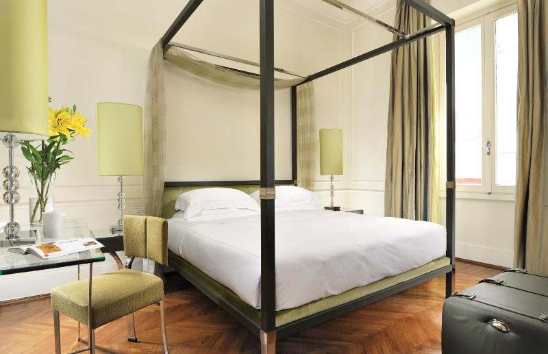 Superior Double Room image 2