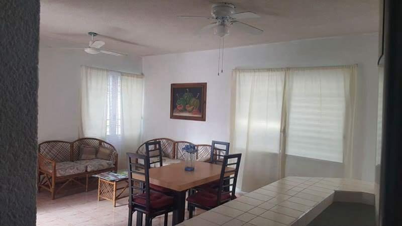Room in Cancun Stadium - image 9