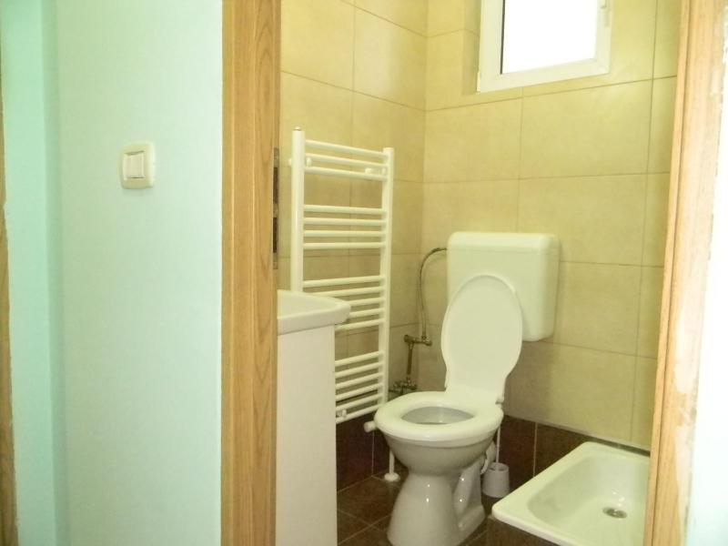 Double Room image 3