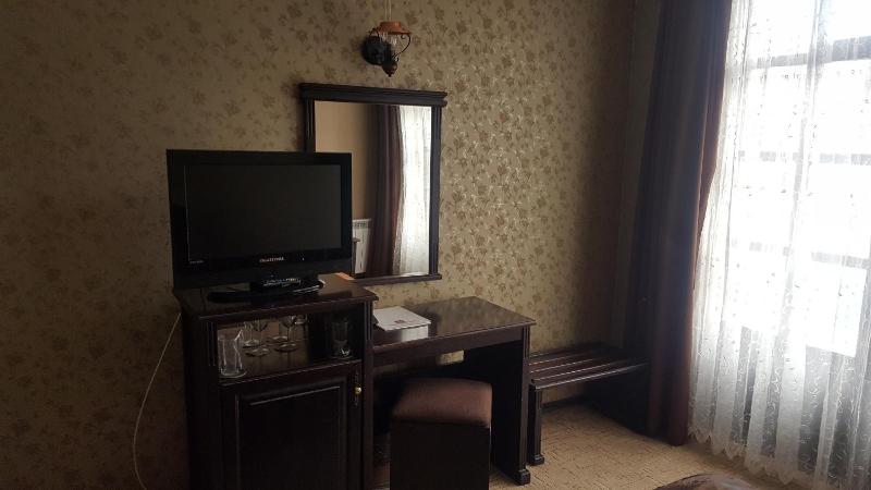 Standard Double Room with Swimming Pool Access image 3
