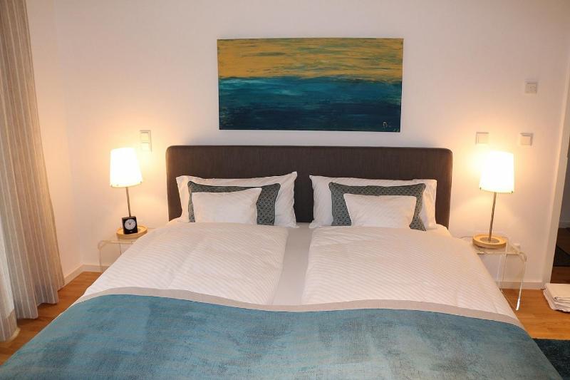 Apartment image 3