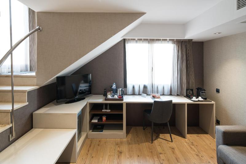 Suite image 2