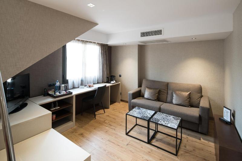 Suite image 4