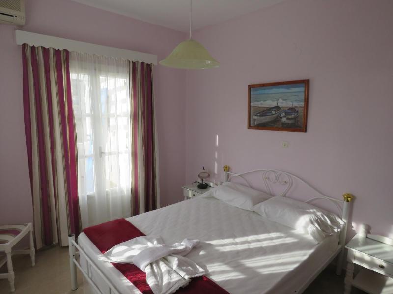 Comfort Quadruple Room image 4