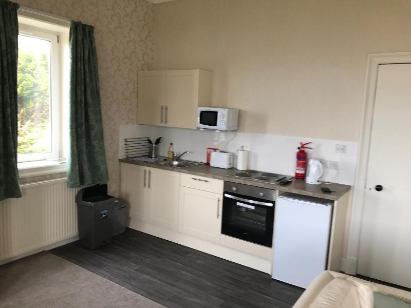 Studio Apartment with Sea View image 2