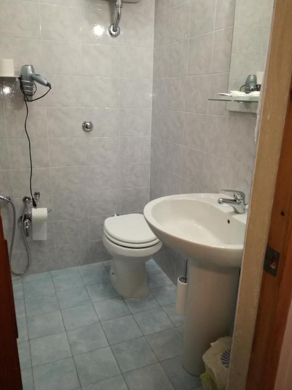 Double or Twin Room with Balcony image 3