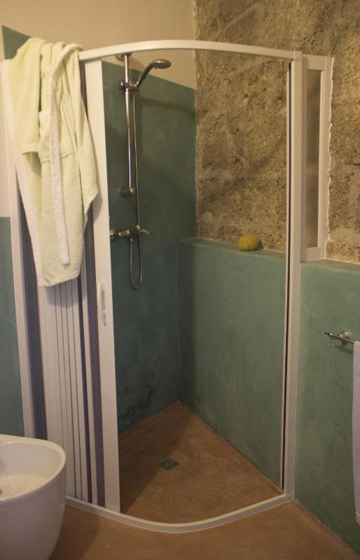 Double Room with Patio image 4