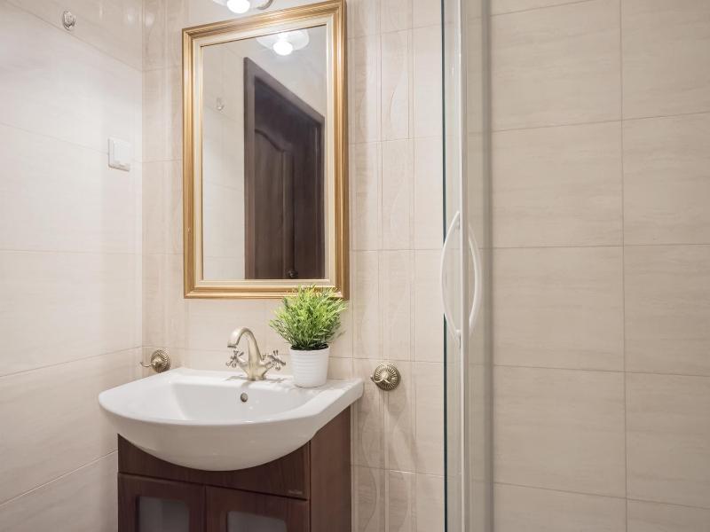 VacationClub - Trzy Korony Wazow Apartment 12 - image 8