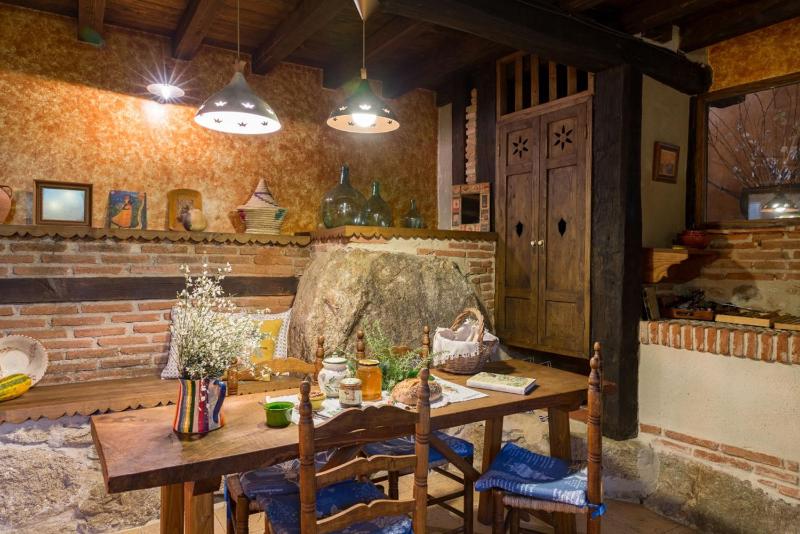 Two-Bedroom Villa (2 - 4 Adults) image 3