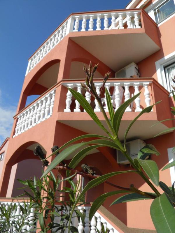 Apartments Lea with pool - image 3