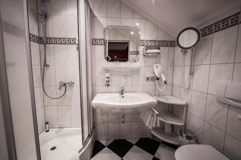 Hotel-Restaurant Hackteufel - image 47