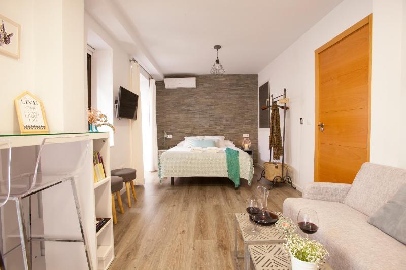 Superior Double Room image 3