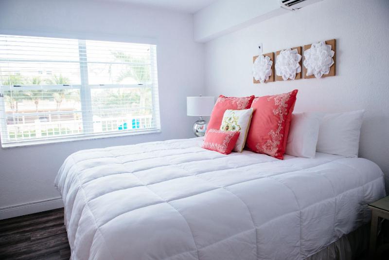 Sea Spray Inn - image 21